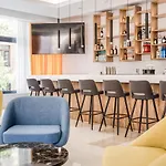 Island Boutique Hotel