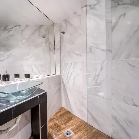 Hotel Island Boutique 4*